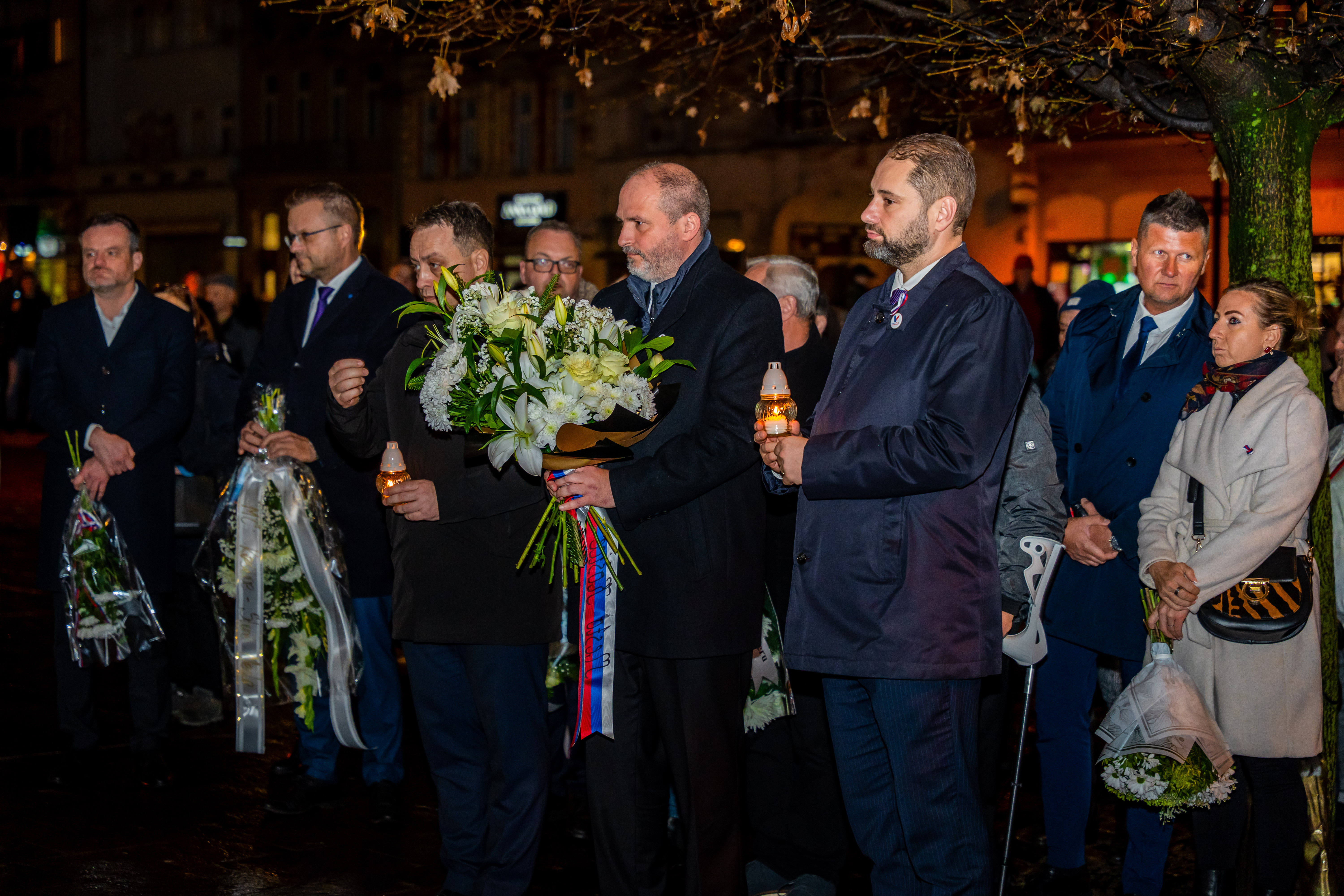 Pietna spomienka - Den boja za slobodu a demokraciu-8